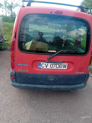 Dezmembrez Renault Kangoo din '97 - imagine 3