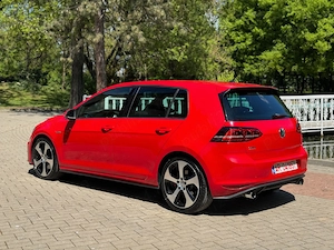 Volkswagen Golf 7 GTI 2.0 TSI   Stock   Înmatriculată  Recent   DynAudio   Bi-Xenon   Full Dotări  - imagine 6