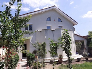 OCAZIE URGENT Vilă Individuală PARTICULAR,300 mp Utili,Teren 500 mp  Roșu,str.Crinului
