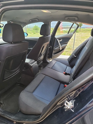 Bmw seria 1, 2007, 1.6 benzina - imagine 8