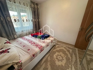 Apartament 3 camere| 73 mp| parter| zona Cugir  - imagine 2