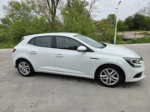 Renault megane 4 - imagine 5