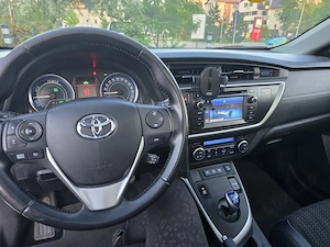 Toyota Auris Hybrid   An 2014   Plafon Panoramic & Dotări Top. Preț 8999  ușor negociabi - imagine 7