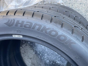 Vand set 4 anvelope vara Hankook 235/40R19 - imagine 4
