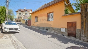 Casă individuală de vânzare pe str. Cloșca din Brașov | Centru istoric - imagine 14