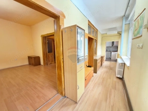 Apartament Spațios la Curte Comună | Ultracentral - imagine 10