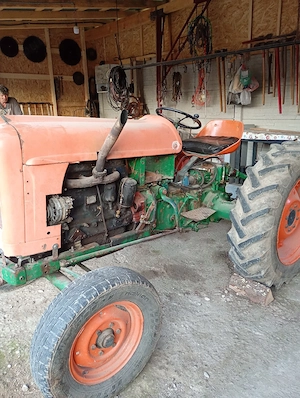 Vând tractor fiat 312  - imagine 4