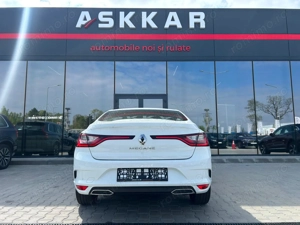 Renault Megane - imagine 6