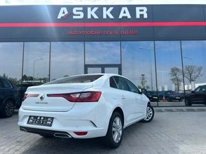 Renault Megane - imagine 5