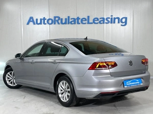 Volkswagen Passat - imagine 4
