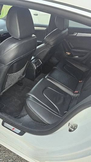 Audi A5 ,2.0 tdi 143 cai,an 2011 - imagine 8