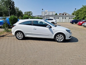 Opel Astra H gtc 1.6 Benzina 115 cp - imagine 2