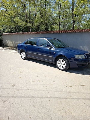 Vând Skoda superb 1 an 2003