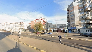 Apartament cu 3 camere, tip D, etaj 4 6 (cu lift nou), Bulevardul Decebal, suprafața utilă 66 mp