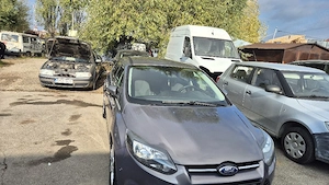 vand ford focus econetic 2012
