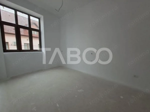 Apartament de vanzare 3 camere 3 bai zona centrala - predare la ALB - imagine 2