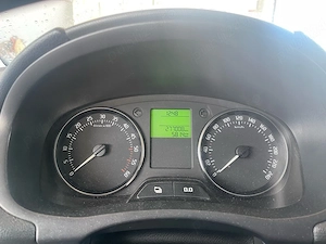 Vand skoda fabia 2012 diesel - imagine 2