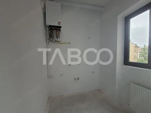 Garsoniera decomandata de vanzare in zona Centrala - cladire renovata - imagine 2
