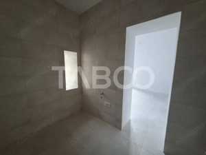 Garsoniera decomandata de vanzare in zona Centrala - cladire renovata - imagine 9