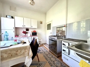 Casa cu 3 camere, 70 mp utili, 332 mp teren - Zona Lunei - imagine 8