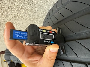 Michelin Primacy 4 235/50/R19 DOT 16/22 grosime > 5 mm - imagine 3