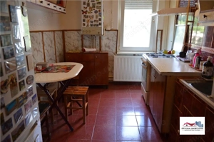 Ap. 3 Camere si 2 Bai cu Garaj de Vanzare Zona Corina - imagine 6