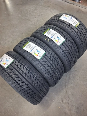 4 anvelope noi 225/35/19 Westlake M+S