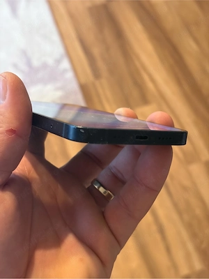 vand iphone 13 256gb
