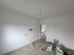 1/2 Duplex pe parter,predare la cheie  , 3 dormitoare, Zona Metro 2, Comision 0% - imagine 8