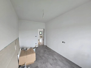 1/2 Duplex pe parter,predare la cheie  , 3 dormitoare, Zona Metro 2, Comision 0% - imagine 6