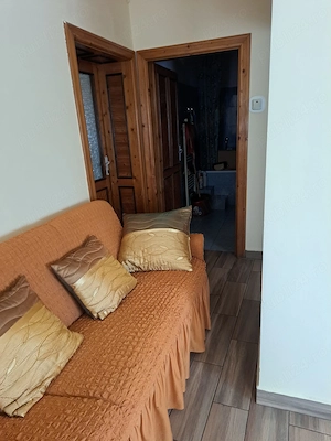Casă în Episcopia 2 dormitoare, sufragerie, baie, 2 bucătării, izolată - imagine 6
