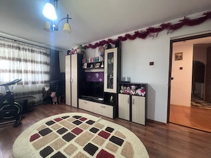 Apartament 3 camere Navalistilor  - imagine 2