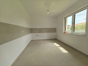 Casă Individuală Nouă 2025 | Parter | 620 mp teren | Dumbrăvița Cora | 318.000   - imagine 9