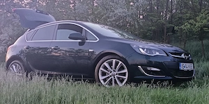 Opel Astra j an înregistrare 2015