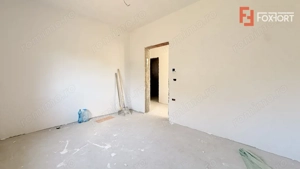 Duplex de vanzare pe parter, 3 camere - Mosnita Veche - Centru - imagine 8