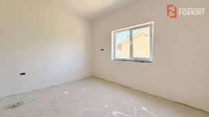 Duplex de vanzare pe parter, 3 camere - Mosnita Veche - Centru - imagine 7