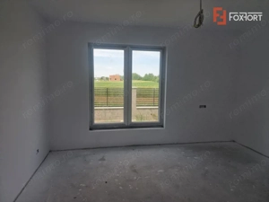 Casa cu 5 camere, 617 mp teren, Mosnita Veche - imagine 6