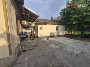 Casa individuala cu 2 spatii comerciale inchiriate – zona Lipovei - imagine 8