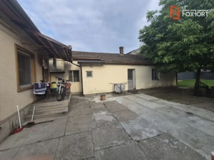 Casa individuala cu 2 spatii comerciale inchiriate – zona Lipovei - imagine 5