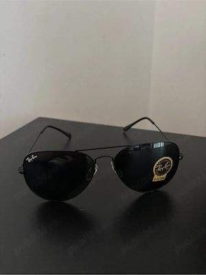 Vând ochelari de soare unisex Ray-Ban Aviator Large Metal (model RB3 ), noi, originali, cu 
