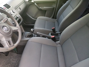Volkswagen Touran An fabricație: 11.2013 - imagine 6