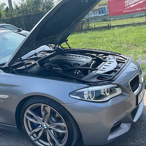 BMW M550d Touring XDrive*HUD*Pano*Adaptive LED*Harman Kardon*ACC - imagine 6