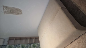 Vand urmatoarele piese de mobilier