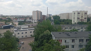 Vând apartament de 3 camere  - imagine 2