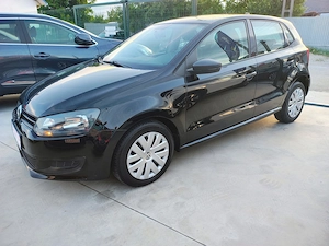 Volkswagen Polo 1.6 TDI Blue Motion Technology Comfortline - imagine 3