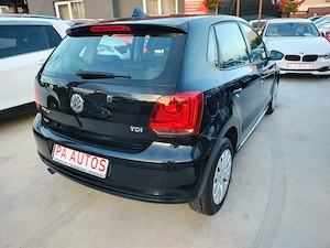 Volkswagen Polo 1.6 TDI Blue Motion Technology Comfortline - imagine 6