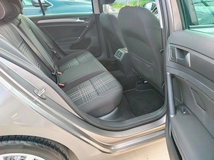 Volkswagen Golf 1.6 TDI BlueMotion Technology Lounge - imagine 16