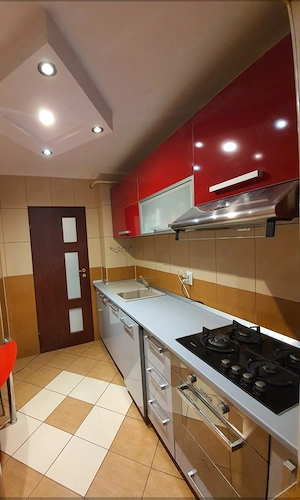 Apartament 3 camere decomandat, etaj 1, Micro 17 Galati - imagine 8