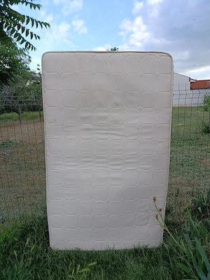 De vinzare