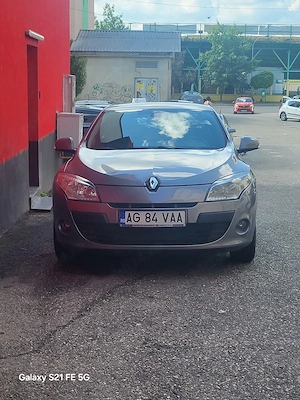 Megane3 hatchback  - imagine 4